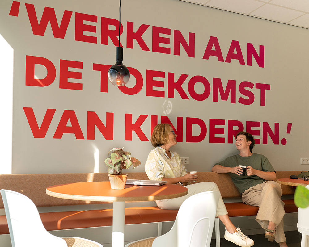 Hoe een continue luisterstrategie retentie verbetert bij Wij zijn JONG